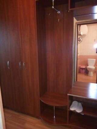 Отель Комфорт Отель Киев Трехместный номер «Комфорт»-6